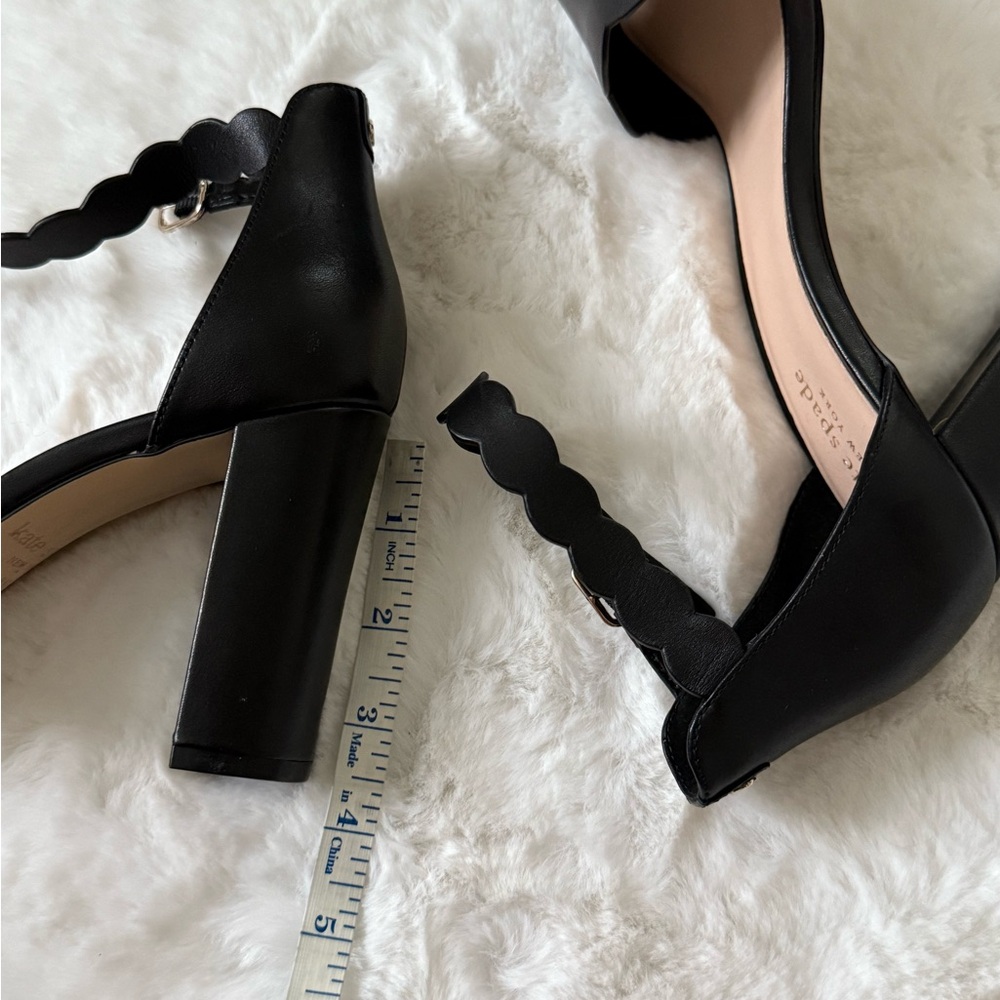 New Leather Kate Spade Black Scalloped Heels - Picture 4 of 4